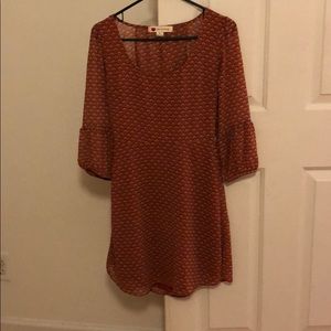 Peak-a-Boo Scalloped Back Chiffon Dress